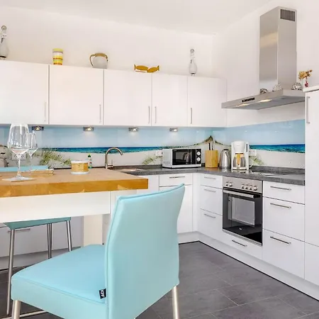 Ferienwohnung Ruegen, Ostseebad Sellin, Villa Wiederkehr Apartman Sellin