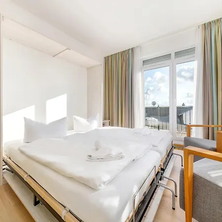 Ferienwohnung Ruegen, Ostseebad Sellin, Villa Wiederkehr Apartman *